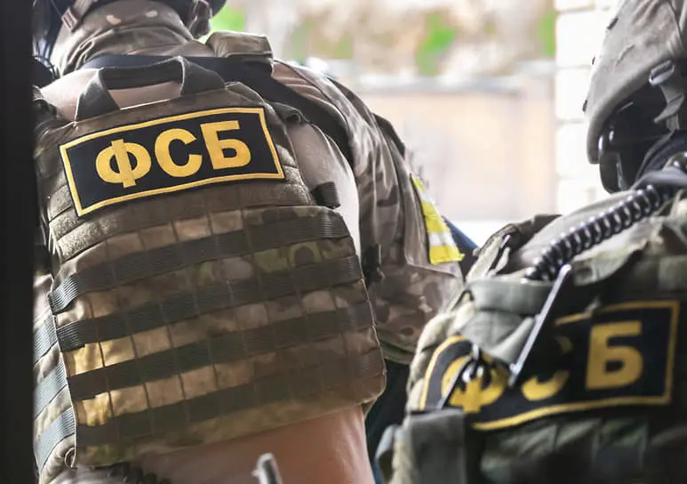 Обвинение в деле Калининского суда шокирует Петербург — Федор Краснов, Любовь Осипова и Елена Шутова-0