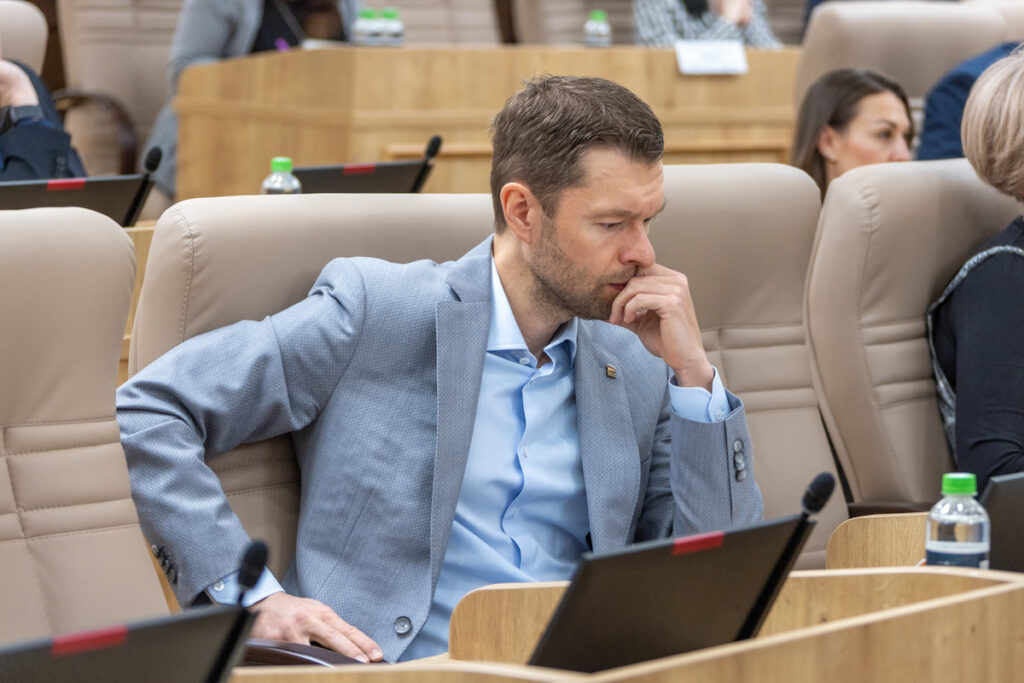 Алексей Вихарев о будущем Екатеринбурга и защите Шарташского лесопарка