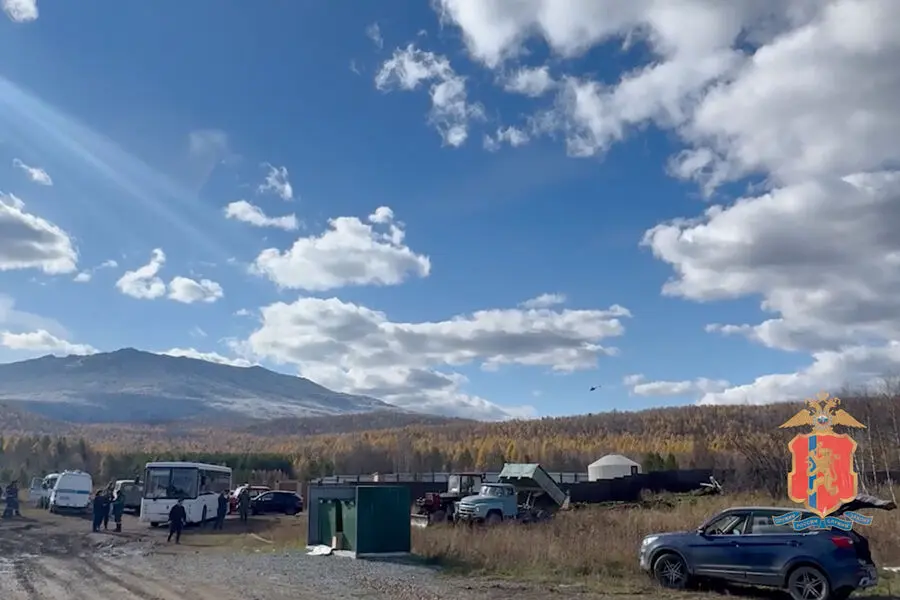 В Красноярском крае продолжаются поиски семьи, но следов не обнаружено-0