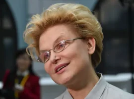 Ведущие популярного шоу на Первом канале развеселили зрителей сценкой vedushhie populyarnogo shou na pervom kanale razveselili zritelej sczenkoj-tstpp-ru-0