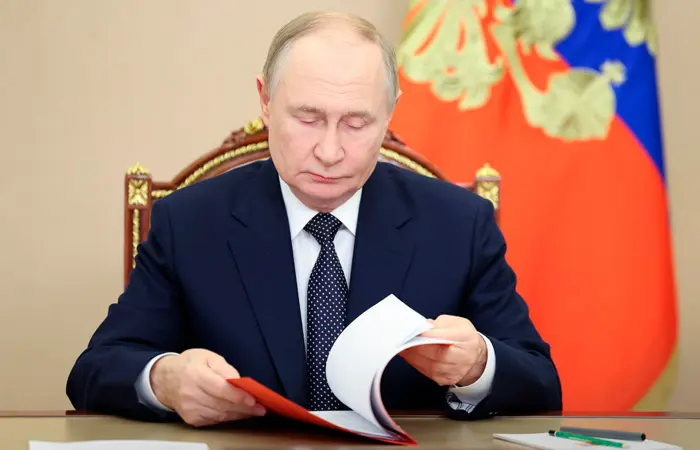 Путин заявил, что на людей нельзя давить в вопросах, касающихся рождения детей