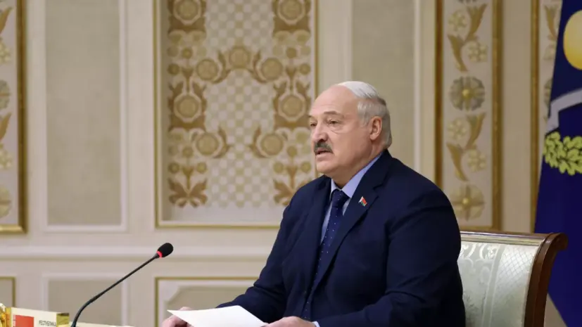 Лукашенко заявил, что «Орешник» никогда не будет сосредоточен в одном месте