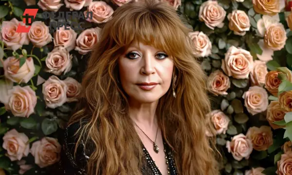 Алла Пугачева дарит оптимистичный наказ молодежи во время прогулки-0