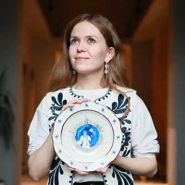 Антихрупкость и новые коллекции молодых художников на Гжельском заводе-0