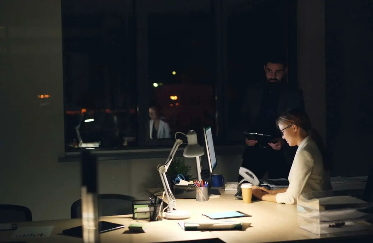 Исследование UK Biobank раскрывает риски мочекаменной болезни и график работы-0