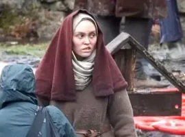 Лили-Роуз Депп поразила поклонников радикальным перевоплощением для новой роли lilirouz depp porazila poklonnikov radikalnym perevoploshheniem dlya novoj roli-tstpp-ru-0