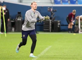 matvej safonov vernyotsya na pole vo vremya matcha sbornoj rossii s peru-tstpp-ru-0