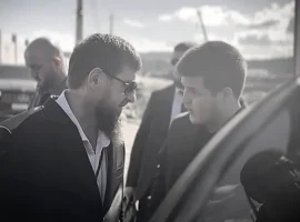 ramzan kadyrov intriguyushhe pozdravil adama s 18letiem i vspomnil o korane-tstpp-ru-0