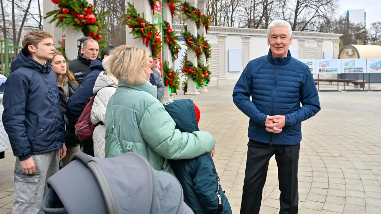 Собянин сообщил о завершении второго этапа благоустройства парка «Сокольники»
