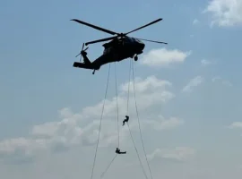 Споры экспертов вокруг неудачной операции ГУР Украины на UH-60 Black Hawk spory ekspertov vokrug neudachnoj operaczii gur ukrainy na 60 -tstpp-ru-0