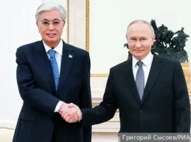 Владимир Путин и Касым-Жомарт Токаев ведут сложные переговоры в Кремле vladimir putin i kasymzhomart tokaev vedut slozhnye peregovory v kremle-tstpp-ru-0