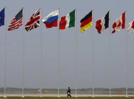 Александр Грушко и Владимир Путин о перспективах участия России в G8 и роли БРИКС aleksandr grushko i vladimir putin o perspektivah uchastiya rossii v 8 i roli briks-tstpp-ru-0