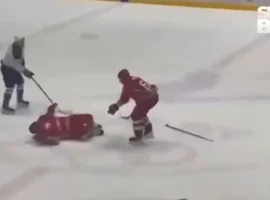 Александр и Николай Лукашенко проявили оптимизм на льду, поддержав Ярослава Чуприса aleksandr i nikolaj lukashenko proyavili optimizm na ldu podderzhav yaroslava chuprisa-tstpp-ru-0