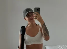 Александра Митрошина представила документы о продаже квартир в Тверском суде aleksandra mitroshina predstavila dokumenty o prodazhe kvartir v tverskom sude-tstpp-ru-0