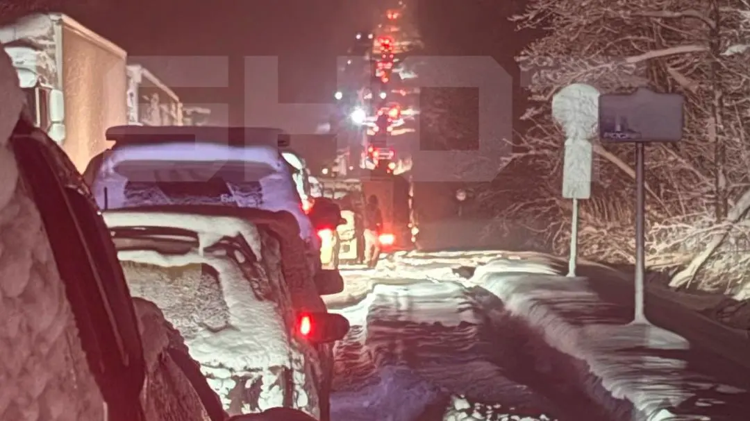 Пробка из сотен машин образовалась в Бурятии из-за непогоды