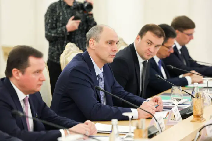 Денис Паслер сообщил о укреплении партнерства Свердловской области с Африкой-0