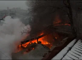 Константин Шестаков и МЧС оперативно реагируют на пожар у дома Элеоноры Прей konstantin shestakov i mchs operativno reagiruyut na pozhar u doma eleonory prej-tstpp-ru-0