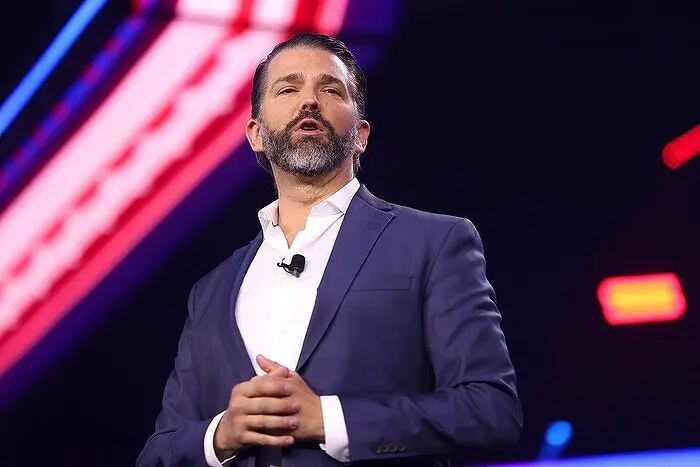 donald_trump_jr._54233164698_1.jpg