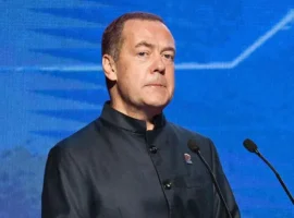 Медведев сообщил о близости российской армии к целям Путина по найму medvedev soobshhil o blizosti rossijskoj armii k czelyam putina po najmu-tstpp-ru-0