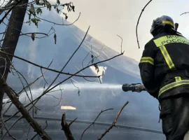 Пожар на Адмирала Корнилова 60 в Новой Москве успешно локализован МЧС РФ pozhar na admirala kornilova 60 v novoj moskve uspeshno lokalizovan mchs rf-tstpp-ru-0