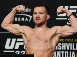 Пётр Ян одержал сенсационную победу над Двалишвили и вернулся в UFC pyotr yan oderzhal sensaczionnuyu pobedu nad dvalishvili i vernulsya v -tstpp-ru-0