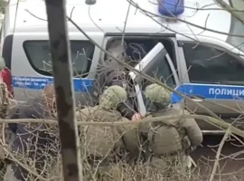 v odinczovo devyatiklassnik prinyos v shkolu nozh i ballonchik-tstpp-ru-0