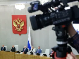 Василий Пискарев и Владимир Путин обсуждают регулирование иностранных агентов vasilij piskarev i vladimir putin obsuzhdayut regulirovanie inostrannyh agentov-tstpp-ru-0