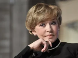 vera alentova  zvezda filma moskva slezam ne verit i simvol teatra imeni pushkina-tstpp-ru-0