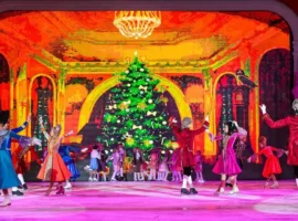 Волшебный «Щелкунчик» на Театральной объединяет ледовое шоу и декорации от ВТБ volshebnyj shhelkunchik na teatralnoj obedinyaet ledovoe shou i dekoraczii ot vtb-tstpp-ru-0