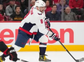 Александр Овечкин помог Вашингтону одержать победу над Чикаго aleksandr ovechkin pomog vashingtonu oderzhat pobedu nad chikago-tstpp-ru-0