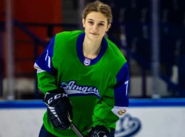 Елизавета Дубей из Агидели поражает "Торнадо" в ЖХЛ elizaveta dubej iz agideli porazhaet tornado v zhhl-tstpp-ru-0