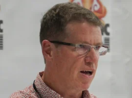 Гай Мун стал гениальным композитором мультфильмов «Губка Боб» и «Семейка Адамс» gaj mun stal genialnym kompozitorom multfilmov gubka bob i semejka adams-tstpp-ru-0