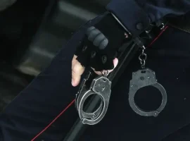 Геленджикский суд защитил сестер от семейного насилия по УК РФ gelendzhikskij sud zashhitil sester ot semejnogo nasiliya po uk rf-tstpp-ru-0