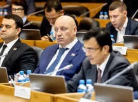 Игорь Чемерис временно передал соцкомитет Заксобрания Николаю Алешину igor chemeris vremenno peredal soczkomitet zaksobraniya nikolayu aleshinu-tstpp-ru-0