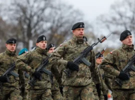 Макрон считает, что Европа способна создать ракету уровня «Орешника» makron schitaet chto evropa sposobna sozdat raketu urovnya oreshnika-tstpp-ru-0