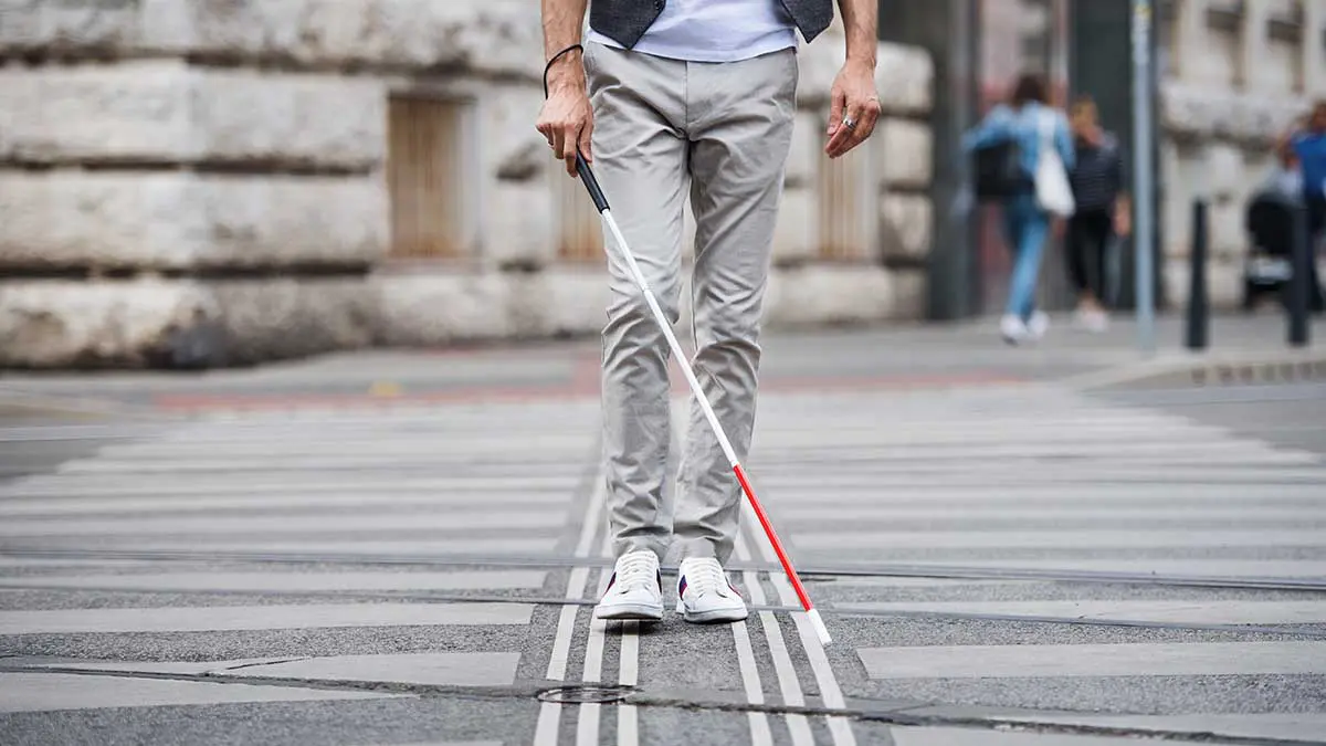 Срок годности на продуктах и лекарствах предложили обозначать для слепых в РФ