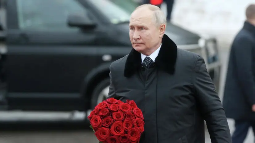 Путин в годовщину снятия блокады Ленинграда возложил цветы к «Рубежному камню»