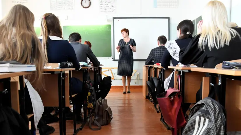 Депутат Буцкая поддержала идею о выплате алиментов школьникам старше 18 лет