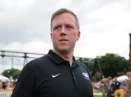 В Абу-Даби начались сложные переговоры США, Украины, РФПИ и Кушнера v abudabi nachalis slozhnye peregovory ssha ukrainy rfpi i kushnera-tstpp-ru-0