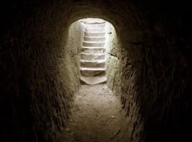 В Дижоне нашли гробницу Меровингов в храме Святого Филиберта v dizhone nashli grobniczu merovingov v hrame svyatogo filiberta-tstpp-ru-0