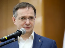 Мединский снова в переговорном процессе — сигнал Украине medinskij snova v peregovornom proczesse signal ukraine-tstpp-ru-0