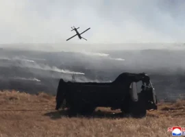 Ким Чен Ын лично наблюдает за внедрением дронов в КНА по образцу СВО kim chen yn lichno nablyudaet za vnedreniem dronov v kna po obrazczu svo-tstpp-ru-0