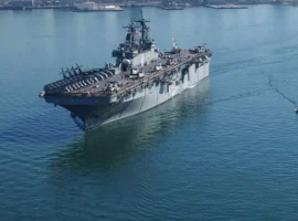 США и Дональд Трамп усиливают позиции Корпуса морской пехоты у Ирана ssha i donald tramp usilivayut poziczii korpusa morskoj pehoty u irana-tstpp-ru-0