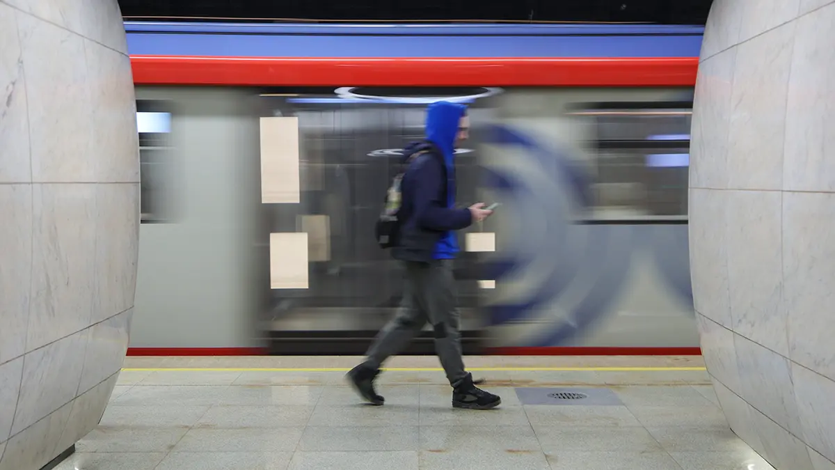 Москвичей призвали пересесть на метро 28 апреля из-за непогоды