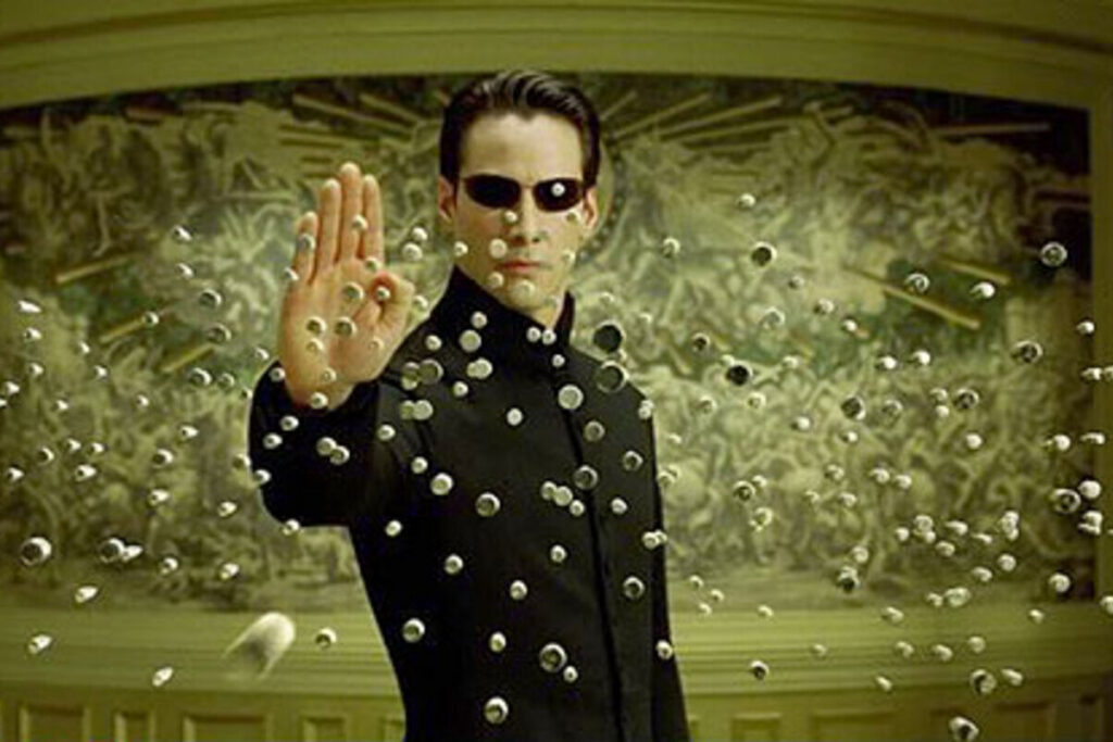 Кадр из фильма "Матрица" (1999)