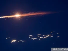 Кассетные боеголовки Ирана прорвали ПРО Израиля в конфликте kassetnye boegolovki irana prorvali pro izrailya v konflikte-tstpp-ru-0