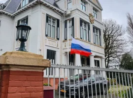 Бессмертный полк в Гааге и Амстердаме – дипломатия и инциденты bessmertnyj polk v gaage i amsterdame diplomatiya i inczidenty-tstpp-ru-0