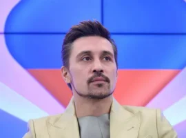 Дима Билан поддержал Александра Плющенко после выступления на РУ.ТВ dima bilan podderzhal aleksandra plyushhenko posle vystupleniya na rutv-tstpp-ru-0