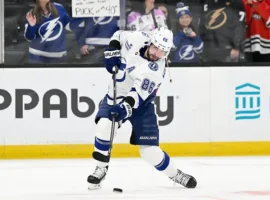 nikita kucherov pretenduet na hart trofi s makkinnon i makdevid-tstpp-ru-0