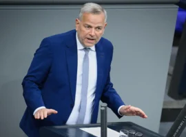 Передача ТЭЦ Украине вызвала скандал в Бундестаге peredacha tecz ukraine vyzvala skandal v bundestage-tstpp-ru-0